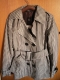 Dámsky čierno-biely kockovaný kabát F&F