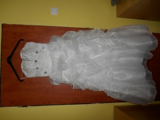 Svadobné šaty