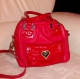 Predám dámsku červenú kabelku strednej veľkosti, značky DSUK. Úplne nová