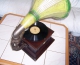 Starožitný gramofon na kliku s troubou, plně funkční, 100 let starý