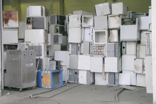recyklujeme stary vyradeny elektronicky odpad