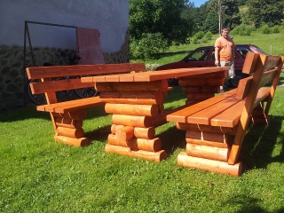Drevene sedenie z masivu,zahradny nabytok