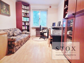Na predaj 4 izb. byt, 100 m2, čiast. rekonštrukcia, Soblahovská