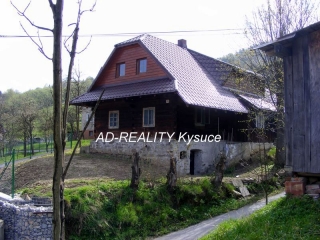 Drevenica, ktorá zaujme každého milovníka pôvodnej architektúry - Oščadnica