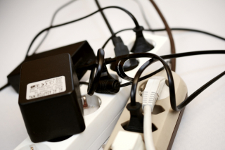 IT Servis PC / MG. Opravy, Údržba, Servis a Revízie elektroinštalácií